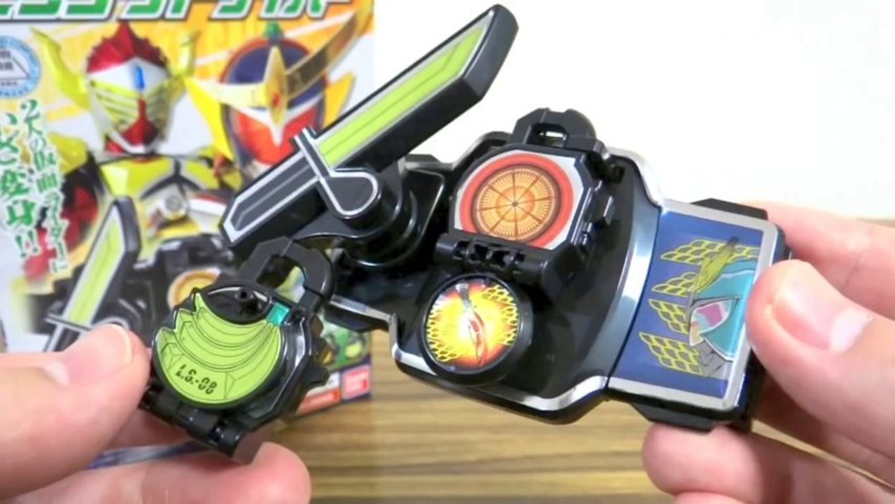 300円で花道オンステージ！食玩 戦極ドライバー 仮面ライダー鎧武キット 全３種 レビュー！ミニロックシード付 無双セイバー 大橙丸 ガイム