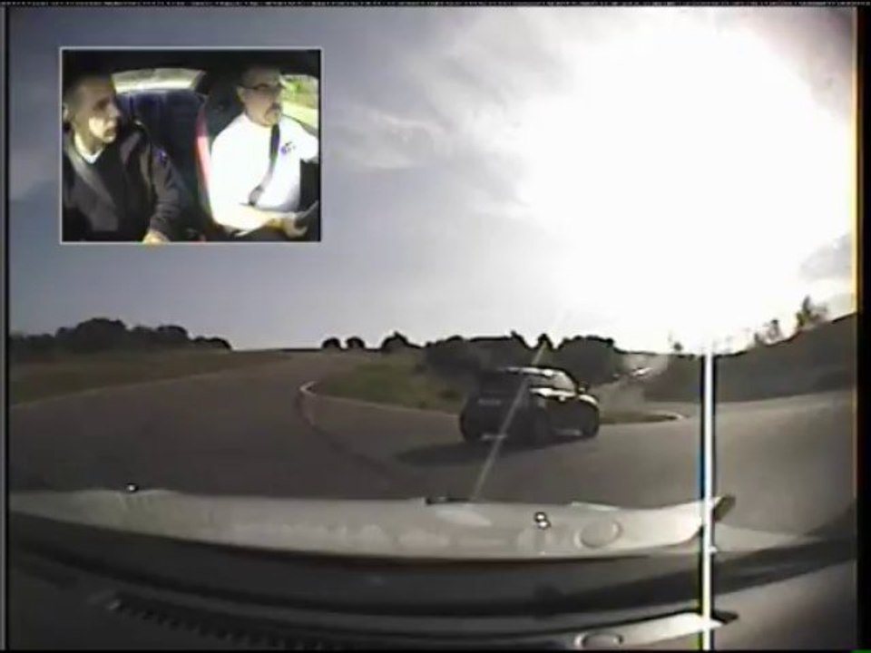 stage pilotage avec GT DRIVE sur CIRCUIT LEDENON 2 GTR (2)