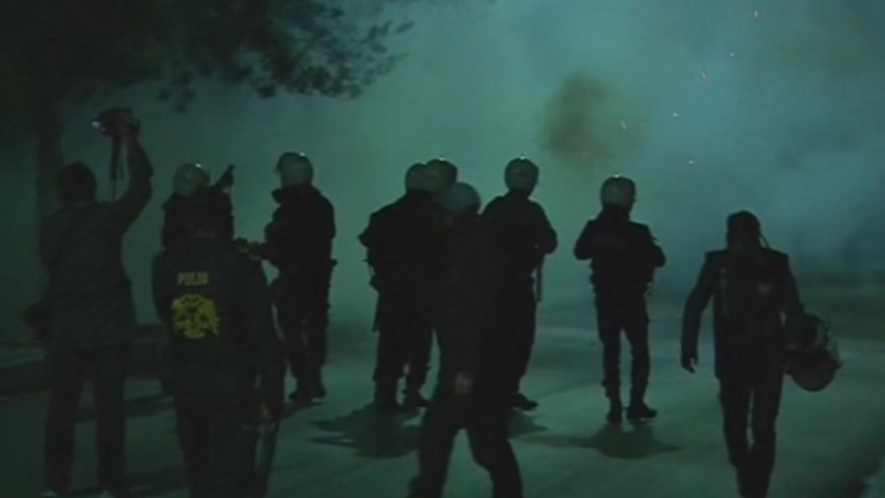 Turkish police fire smoke grenades at students in Ankara