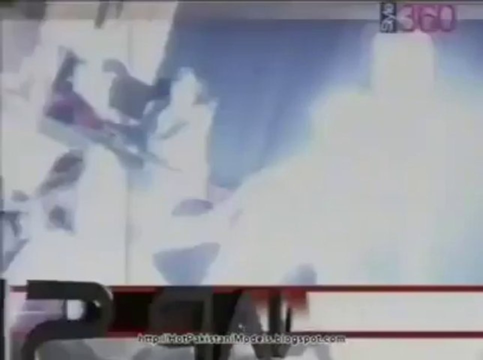 Saba Qamar: Controversial Video
