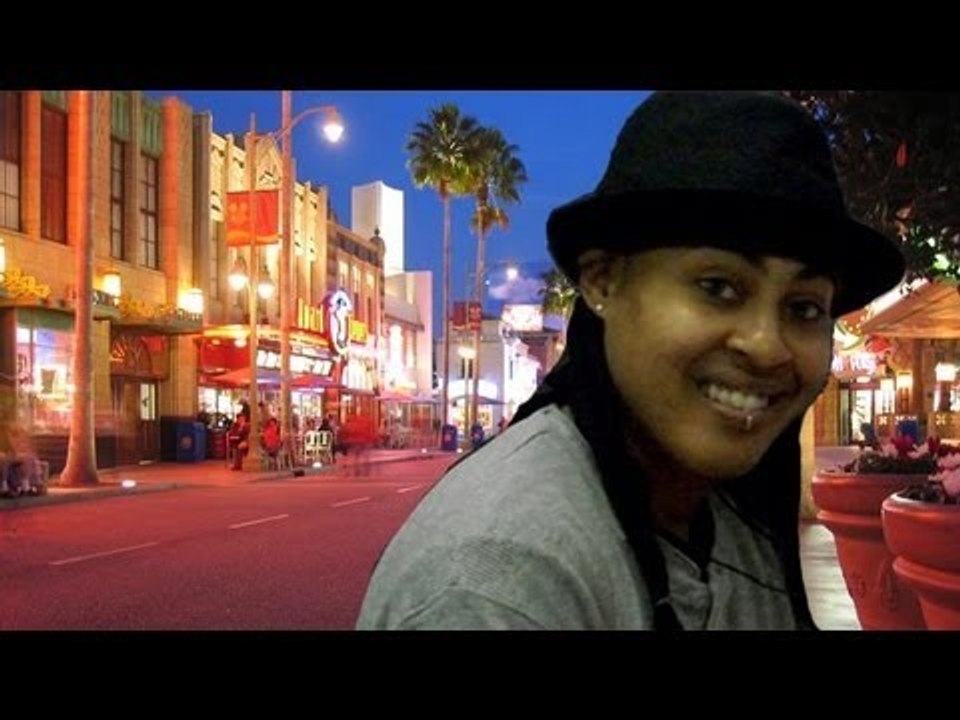 Woman stabbed to death on Hollywood Boulevard Walk of Fame