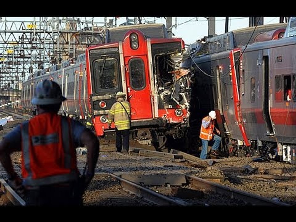 Two trains collide in Connecticut, up to 60 injured