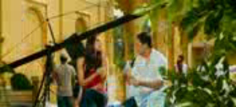 Bahara (I Hate Luv Storys) - (DVDRip) [ DJMaza.Com].avi-_mpeg4_0