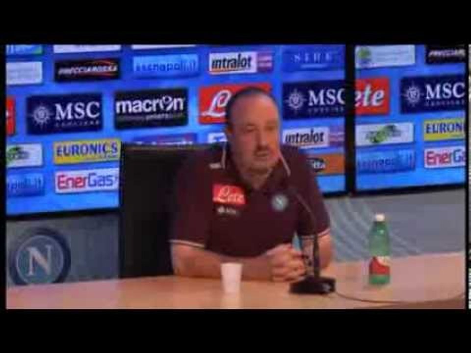 Napoli - Benitez: "Nessun problema sul ruolo di Hamsik" (26.10.13)