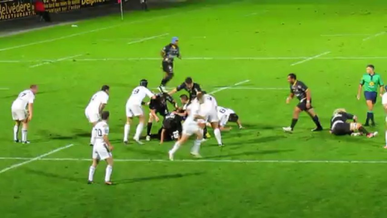 ASR - BOURG EN BRESSE mauvais geste