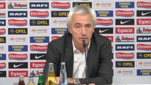 HSV: 3:0 gewonnen, doch Van Marwijk ist nicht zufrieden