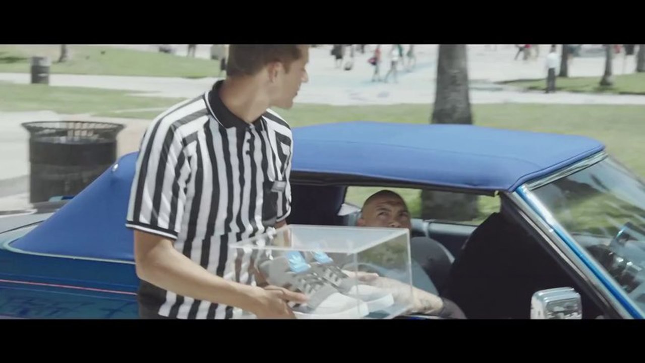 Adidas Originals & Foot Locker Presents "Here comes the King" starring Snoop Lion