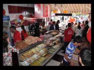 Arnavutköy Osmanoğulları pastane ve döner salonu 3. şubesinin açılışı