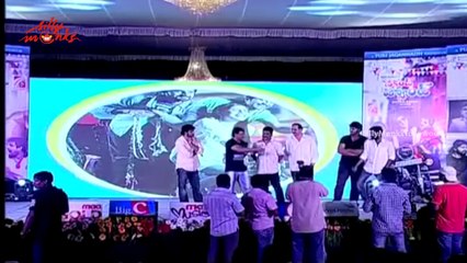 RGV Makes fun on stage - Second Hand Audio Lunch