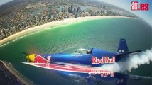 Red Bull: V8 contra avión