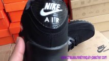 Nike Air Max 90 is a retro running shoes shoescapsxyz.ru