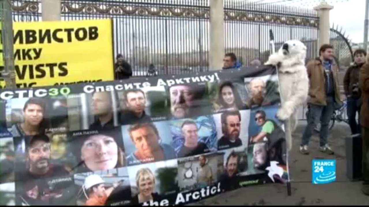 FOCUS - Standoff continues between Greenpeace activists and courts