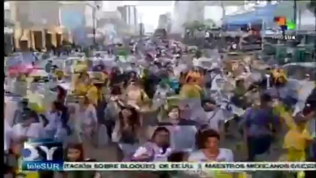 Decenas de manifestantes protestan en Perú contra corridas de toros