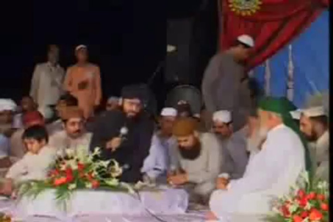 Ek Mein Hi Nahi Un Per Qurban Zamana Hai Ghulam Mustafa Qadri & Muhamamd Owais Raza Qadri Latest 12 Sep 2013