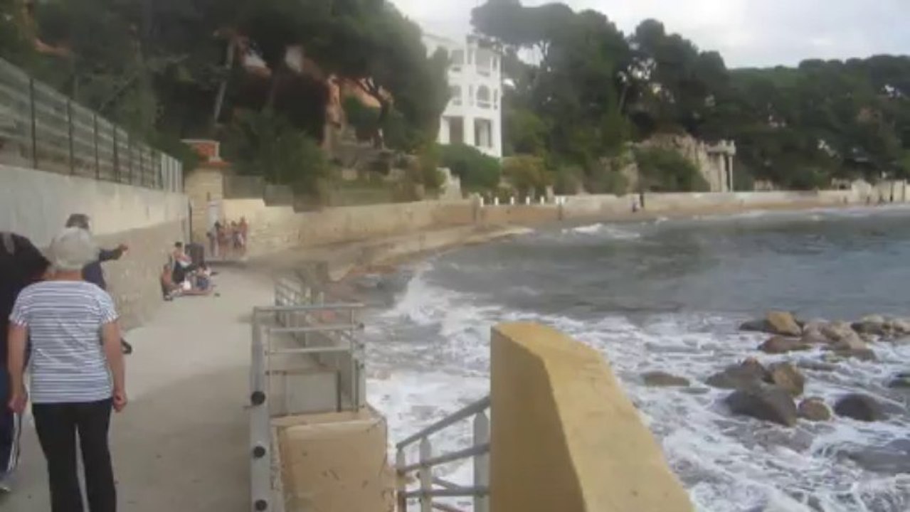 Vagues sur Renecros ...
