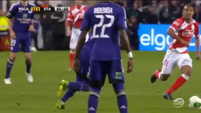 Jupiler League: Doppel-Rot für Standard Lüttich