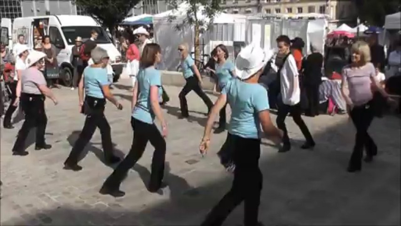 PIC 'ASSOS 2013 PAR JUST DANCE NIORT