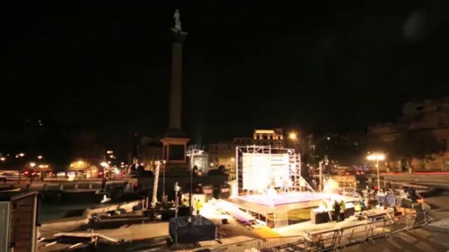 Tablette tactile géante à Londres : Time Lapse de sa Fabrication! By Microsoft!