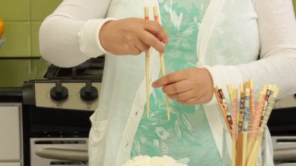 How to Use Chopsticks the Right Way!