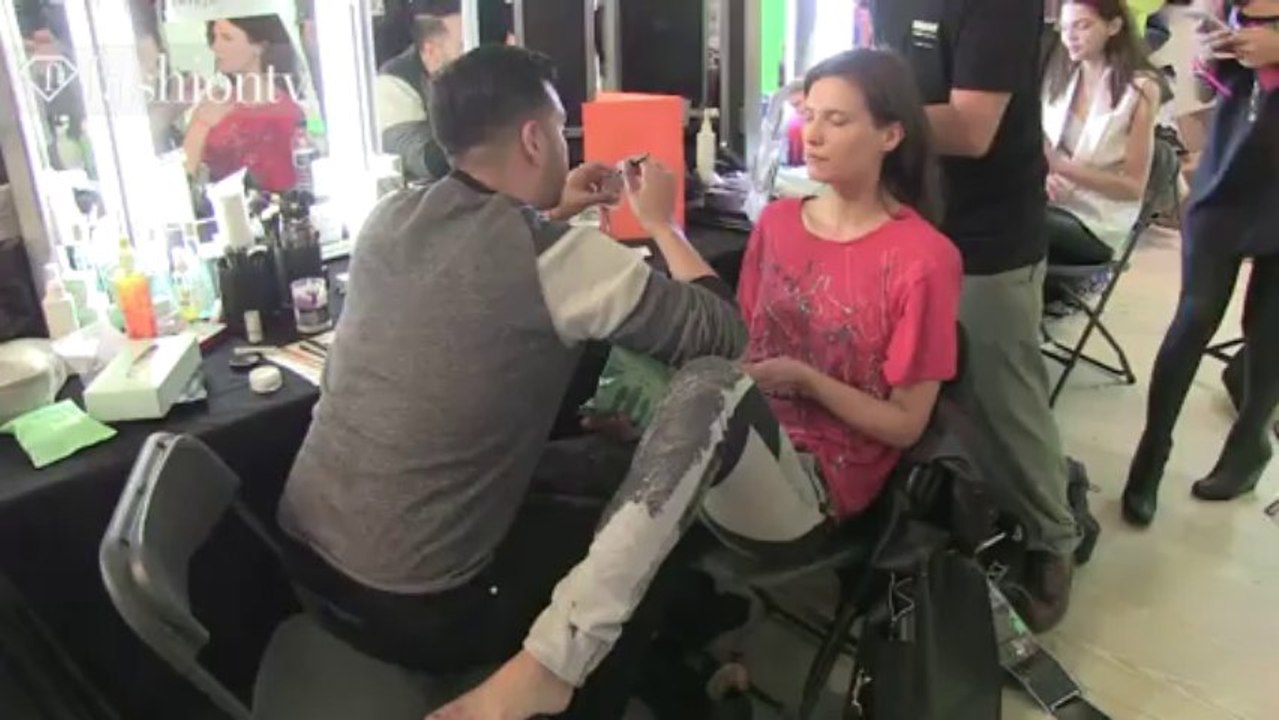 Matthew Williamson Hair & Makeup Spring 2014 at London Fashion Week | FashionTV