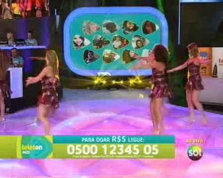 Luan Santana canta 'Tudo que você quiser' no Teleton 2013