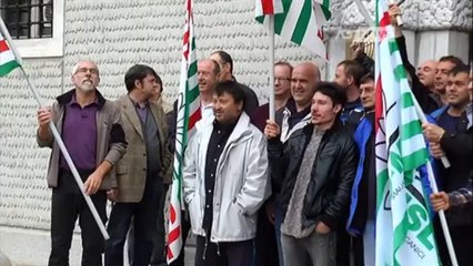 CRISI ITALRICAMBI, SIT IN DEGLI OPERAI