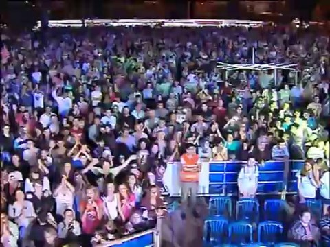 Sümer Ezgü - Anadolu'dan Geldik / ALİAĞA KONSERİ CANLI PERFORMANS