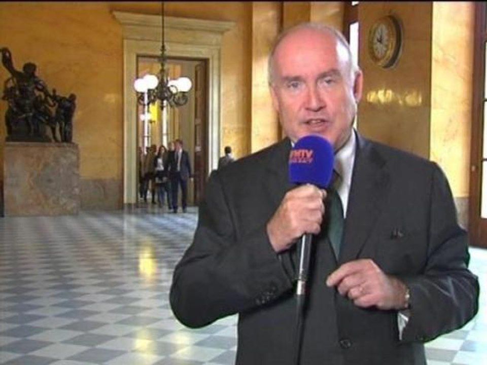 Suspension de l'écotaxe: "une nouvelle reculade du gouvernement, assez pitoyable" - 29/10