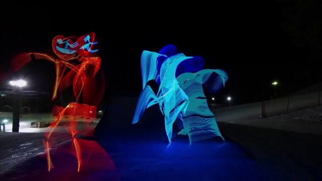 Snowboardeurs déguisés...LED Stickmen! HALLOWEEN