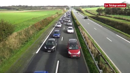 Kersaint-Plabennec (29). Opération escargot sur la RN 12