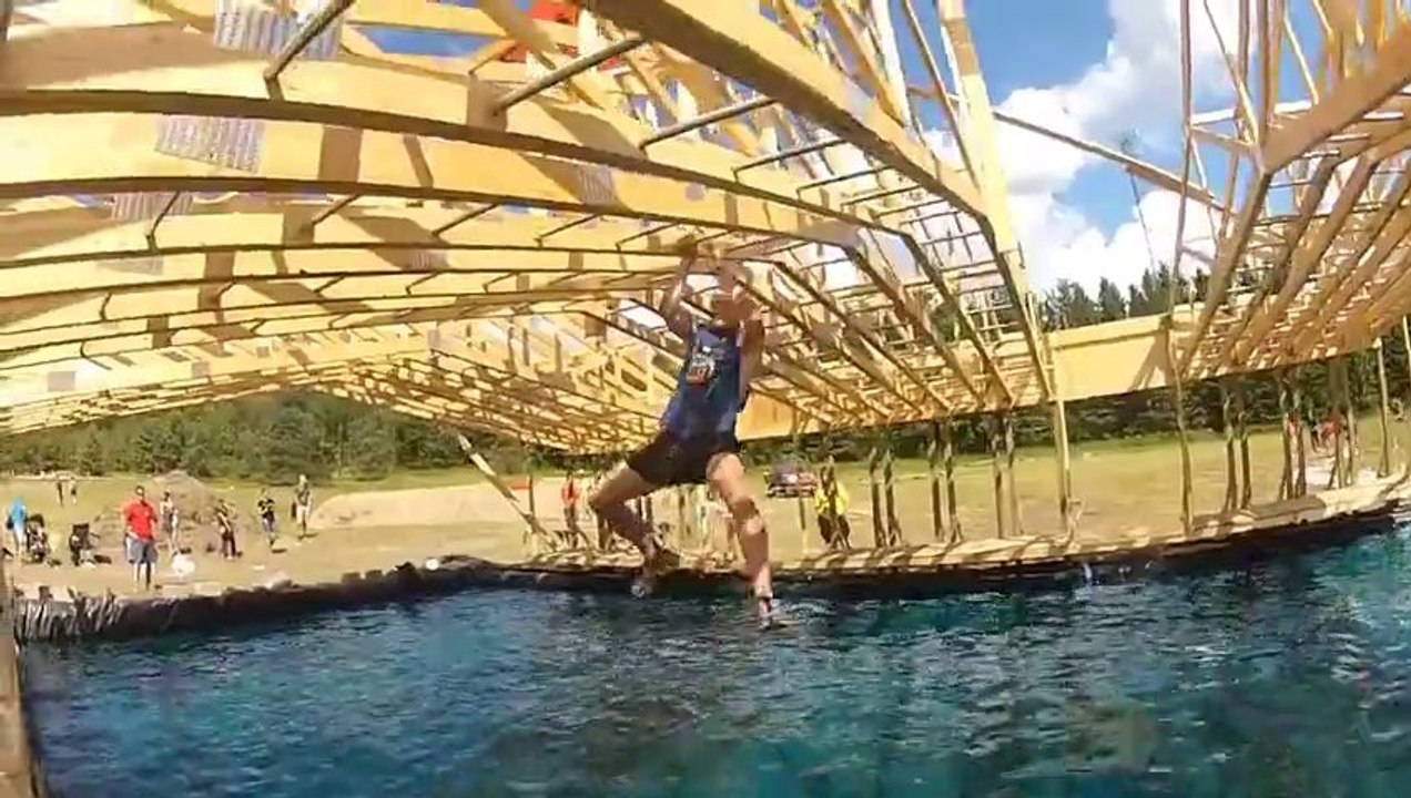 Les meilleurs moments "sport extrême" filmé à la GoPro : 365 DAYS of AWESOME par GOPRO