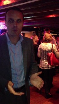 Retour sur la 18e édition de Blaye au comptoir à Paris avec Mickaël Rouyer, le directeur de Blaye Côtes de Bordeaux (22-10-13)