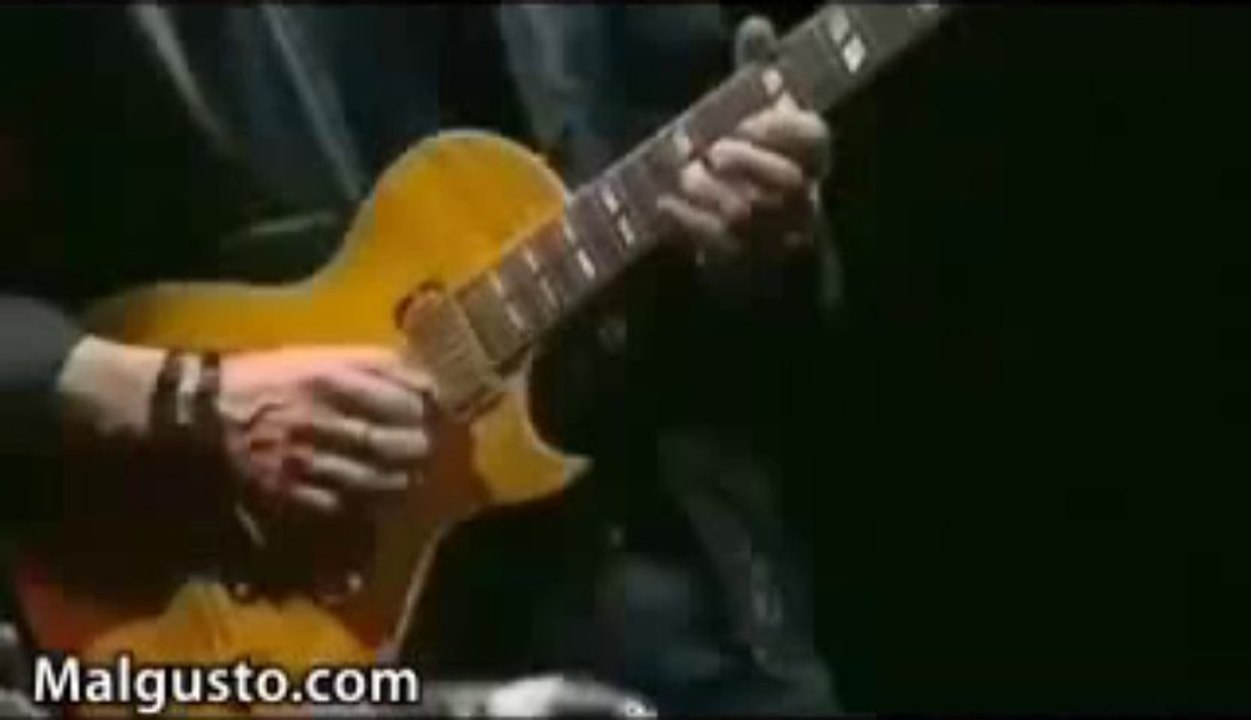Guitariste bucal