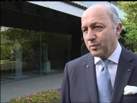 Laurent Fabius: Les quatre otages sont en bonne forme - 29/10