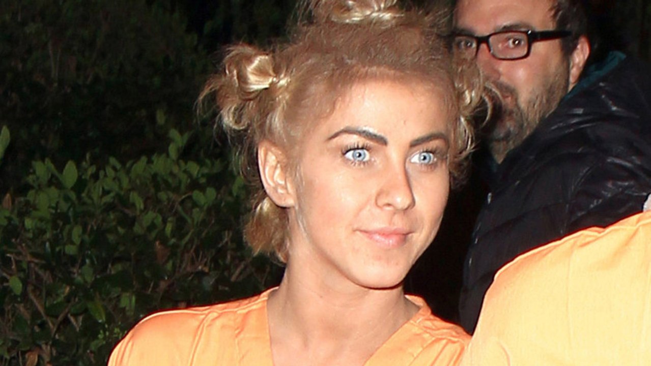 Derek Hough Defends Julianne Hough Blackface Costume