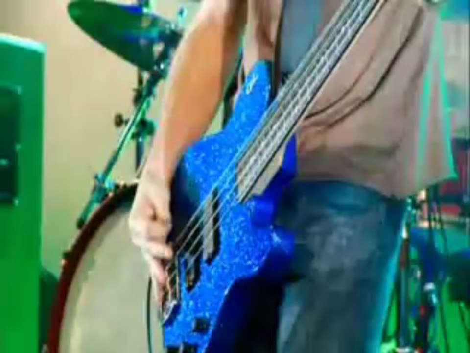 One Way Mule (Faraway Stables Newcastle Australia April 19 2003)