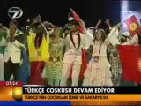 Türkçe Olimpiyatlarında Meclis özel ödülleri Cemil Çiçek tarafından sahiplerine verildi.