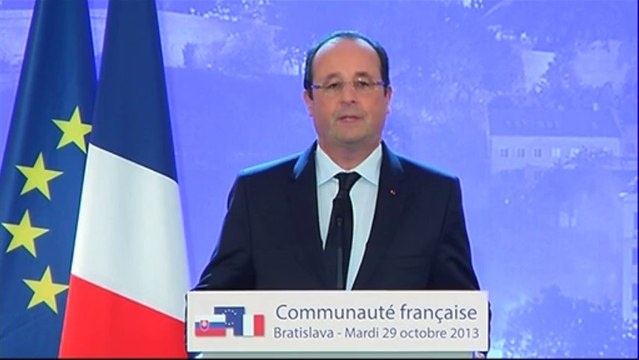 Hollande annonce la libération des otages français au Niger