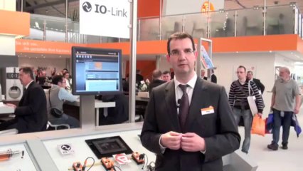 Einfache Integration von IO-Link in die MES-Welt | ifm consulting auf der Hannover Messe 2012
