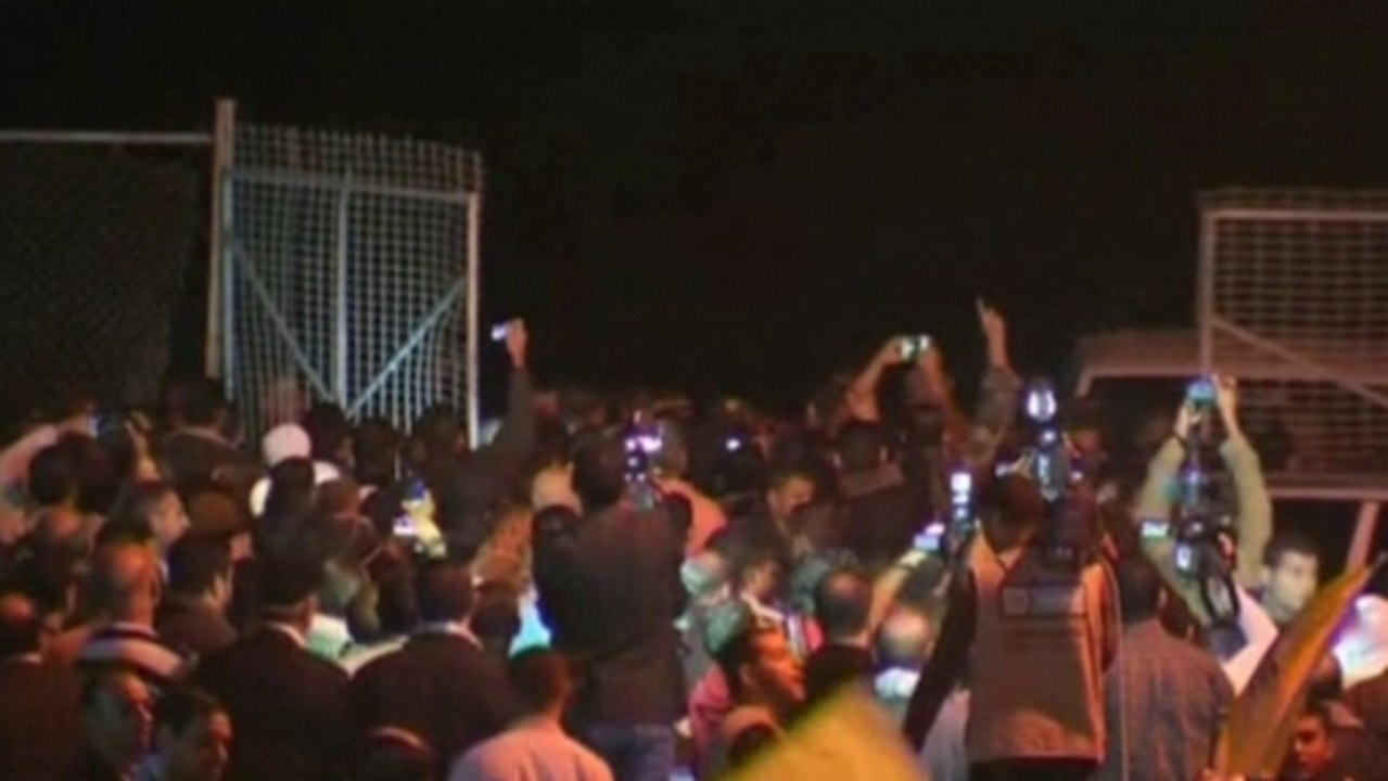 Israel frees another 26 Palestinian inmates