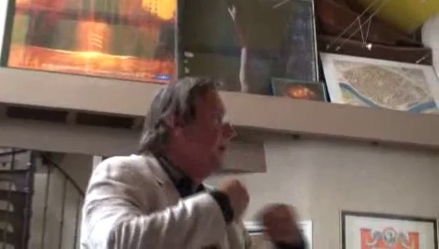 Au bout du comptoir, la mer ! de Serge Valletti par le Château de Fable - extrait L'Acrobate