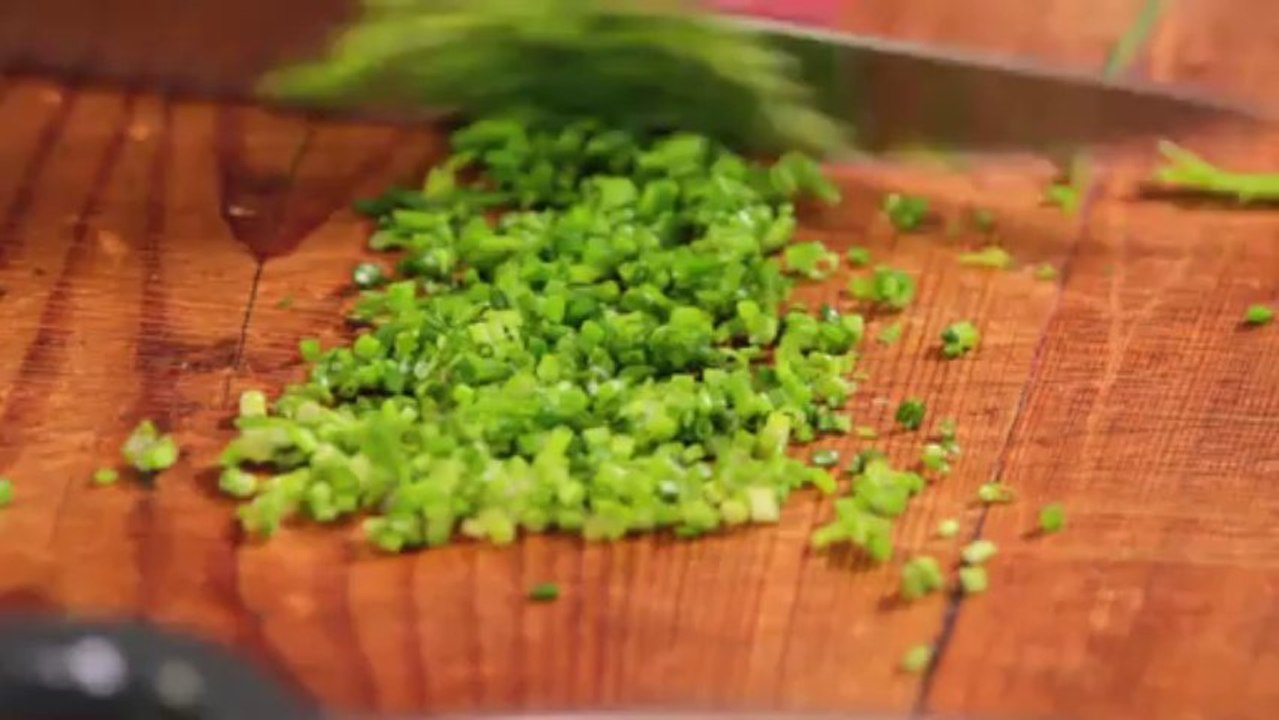 How to cook beef stroganoff using clotted cream