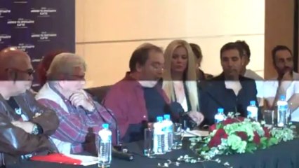 Ο Σταμάτης Φασουλής για την παράσταση" Μερικοί το προτιμούν καυτό"