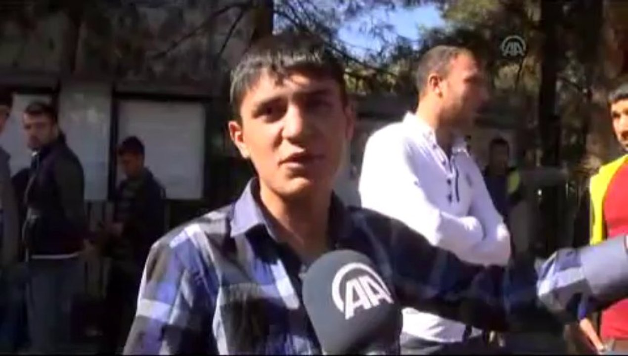 Askere gitmek için kuyruğa girdiler