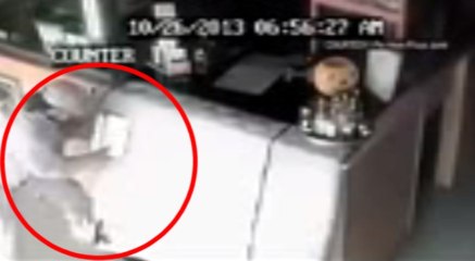 Un voleur tente d'arracher l'iPad d'une pizzeria
