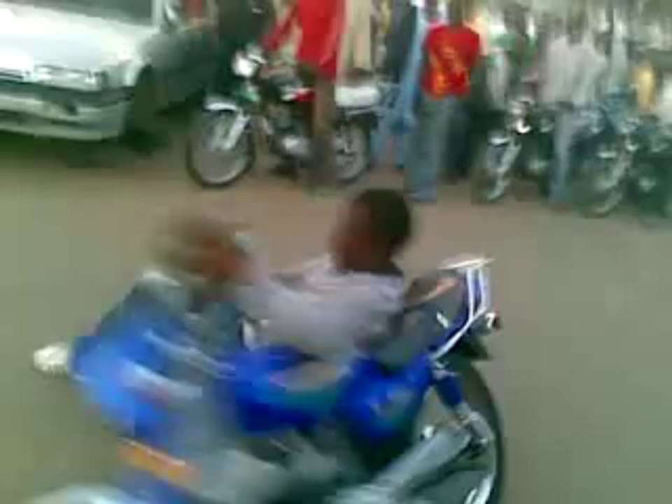 motorcycl stunt