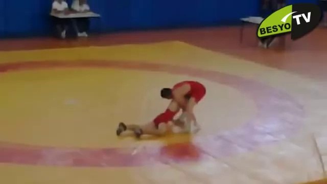 Kütahya Dumlupınar Üniversitesi Besyo Güreş Sınavı 2012