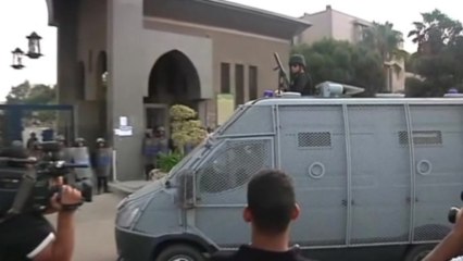 Police arrest student protesters in Egypt