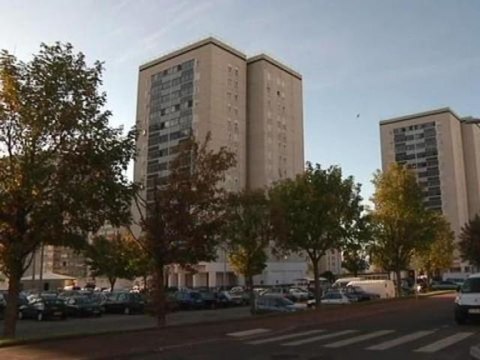 Renfort de police aux Minguettes après des dizaines d'incendies de voitures - 31/10