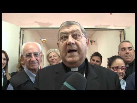 Napoli - Sepe inaugura nuovi locali della scuola di Miano (30.10.13)